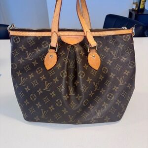 Louis Vuitton Palermo PM Monogram, Very Good Condition